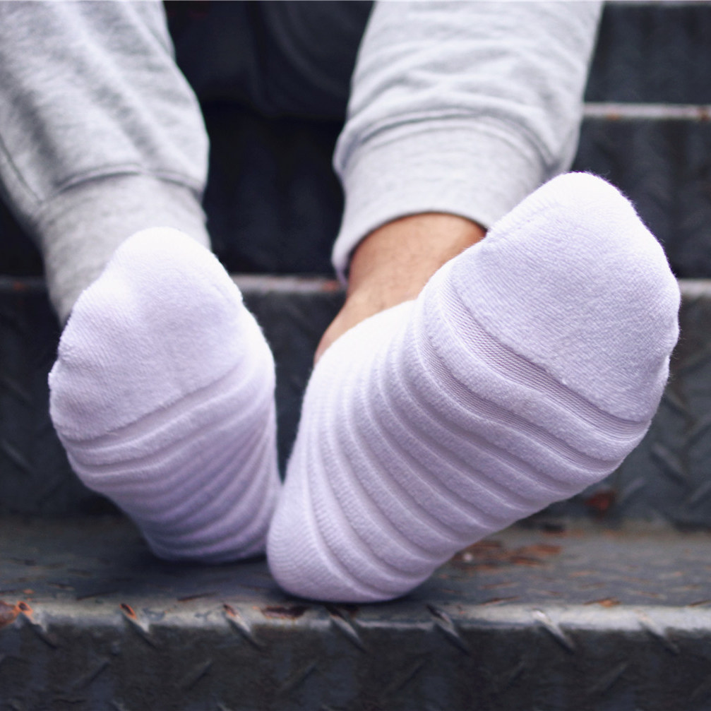 春季新款全棉运动毛毛虫男袜毛巾底船袜加厚白袜控