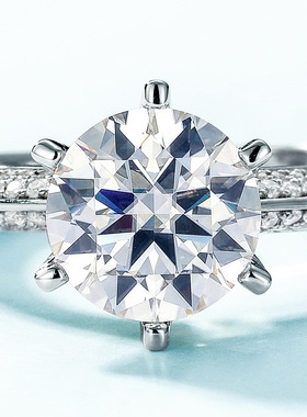 满镶璀璨莫桑石情侣戒指女S925银镀18K金闪耀莫桑钻订婚戒轻奢