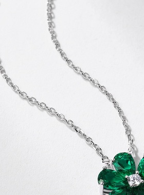 花朵培育祖母绿项链女S925银镀18K金PT950铂金彩宝锁骨链简约