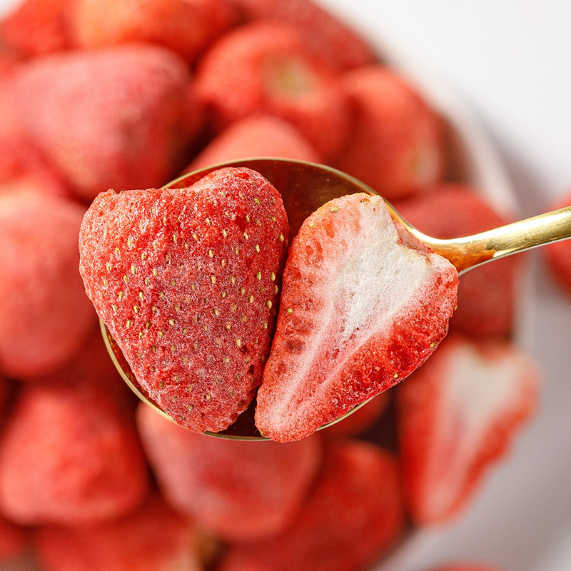 冻干新鲜整颗草莓脆水果干罐装雪花酥专用无添加孕妇网红休闲零食,淘宝优惠券,粉丝福利购,淘宝优惠卷
