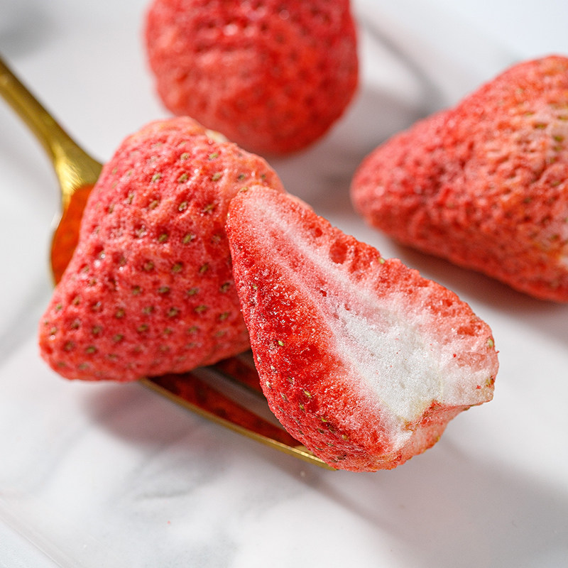 冻干新鲜整颗草莓脆水果干罐装雪花酥专用无添加孕妇网红休闲零食,淘宝优惠券,粉丝福利购,淘宝优惠卷