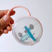 Pacifier box anti-dust box to apply portable carry-on baby sanitary containing box
