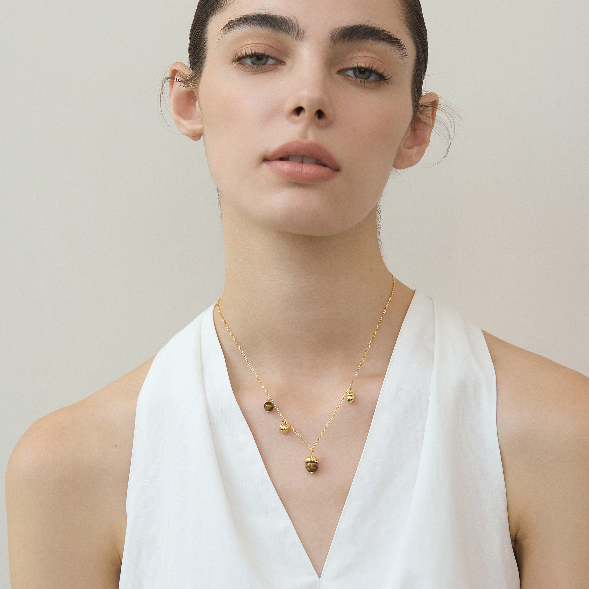 VEKE「藏冬」小吊坠项链虎眼石轻奢秋冬季高级感毛衣链女NC16351A - 图0