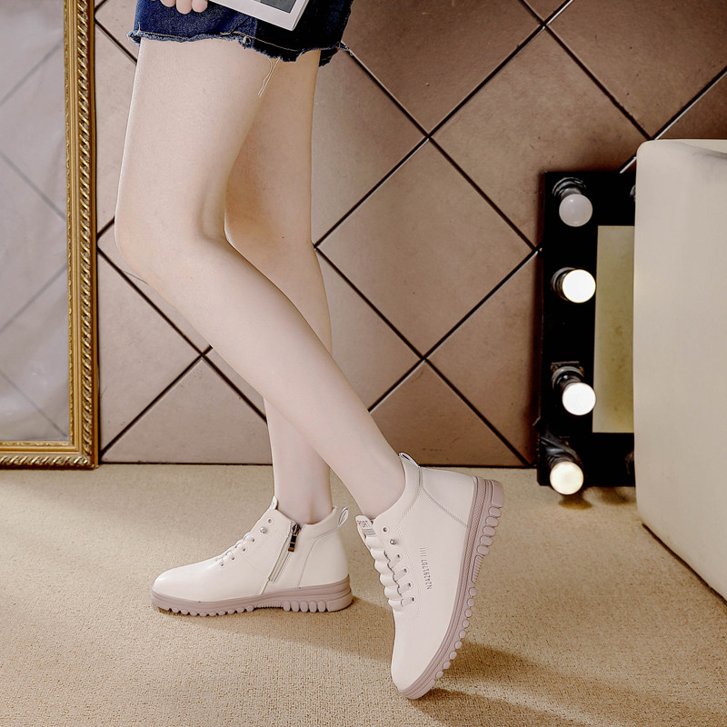 特价真皮牛筋底妈妈鞋2025秋冬新款时尚小白鞋女休闲加绒高帮短靴,淘宝优惠券,粉丝福利购,淘宝优惠卷
