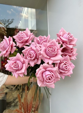 单支仿真手感保湿玫瑰花假花套装高档客厅餐桌装饰花干花花束摆件