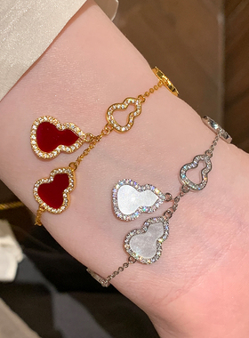 仿贝母六福葫芦手链女精致轻奢感