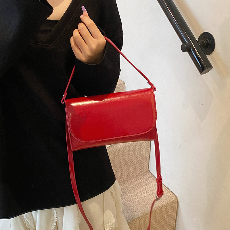 婚包高级小方包包女红包2025新款伴娘包手提包小包红色结婚新娘包,淘宝优惠券,粉丝福利购,淘宝优惠卷