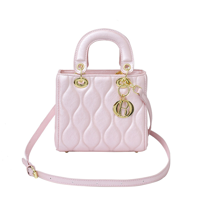 高级感戴妃包女2025新款复古小众时尚洋气菱格手提单肩斜挎包包女,淘宝优惠券,粉丝福利购,淘宝优惠卷