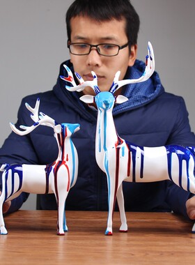 创意泼彩艺术招财鹿一对摆件轻奢客厅玄关电视柜酒柜家居装饰品