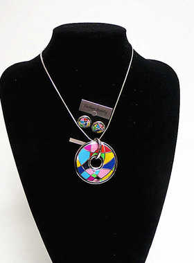 设计感多层滴油复古海马颈链女