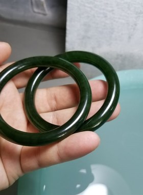 和田碧玉籽料手镯 圈口50-60可选  1号圆条 2号宽条 xx