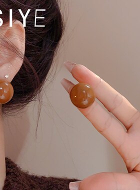 亚克力树脂粉色茶色红色圆形大耳钉彩色2024年新款爆款耳饰女