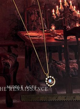 梦幻星球宇宙天文球土星项链地球仪彩色吊坠复古高级感