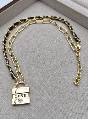 欧美新款锁头LOVE字母吊坠项链