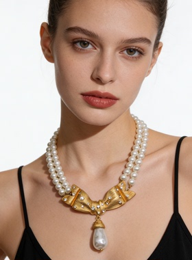 中古风双层珍珠镶钻蝴蝶结锁骨链