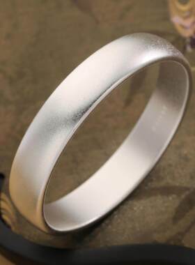 新款素面轮胎闭口手镯实心小众百搭感简约时尚复古个性手饰送礼物