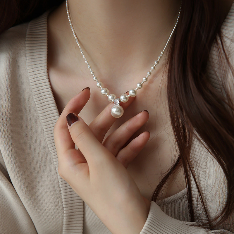 大小珠渐变珍珠项链颈链女款2025轻奢小众锁骨链毛衣链配饰微笑链,淘宝优惠券,粉丝福利购,淘宝优惠卷