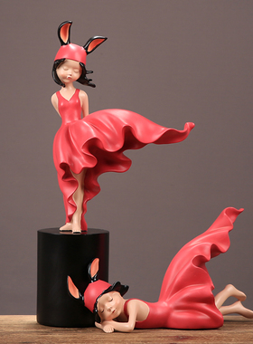 北欧创意可爱小红帽摆件家居客厅卧室样板间桌面摆设结婚生日礼物