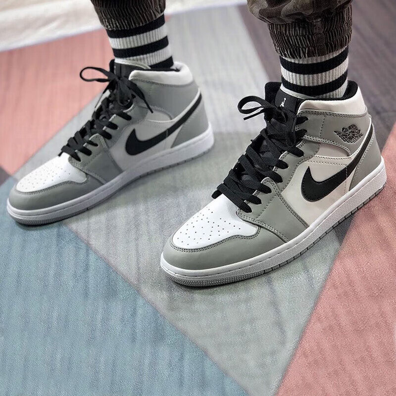 nike aj1男女air jordan1运动板鞋 FashionFever板鞋