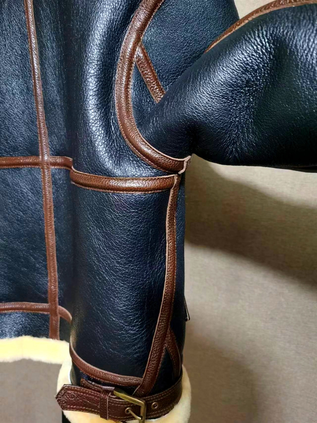 西班牙美利奴皮毛一体B3飞行员夹克美式复古外套秋冬加厚男女同款,淘宝优惠券,粉丝福利购,淘宝优惠卷