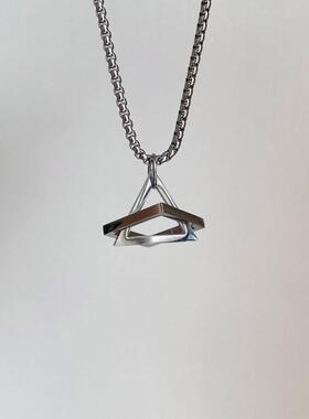 几何三角形正方形钛钢嘻哈项链女