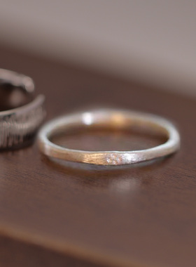 古典纤细拉丝錾花戒指女2026新款