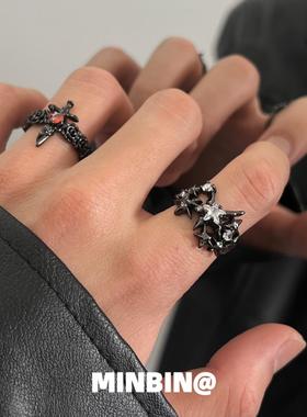 2026暗黑玫瑰月亮十字架戒指男女小众嘻哈朋克风指环高级设计感食