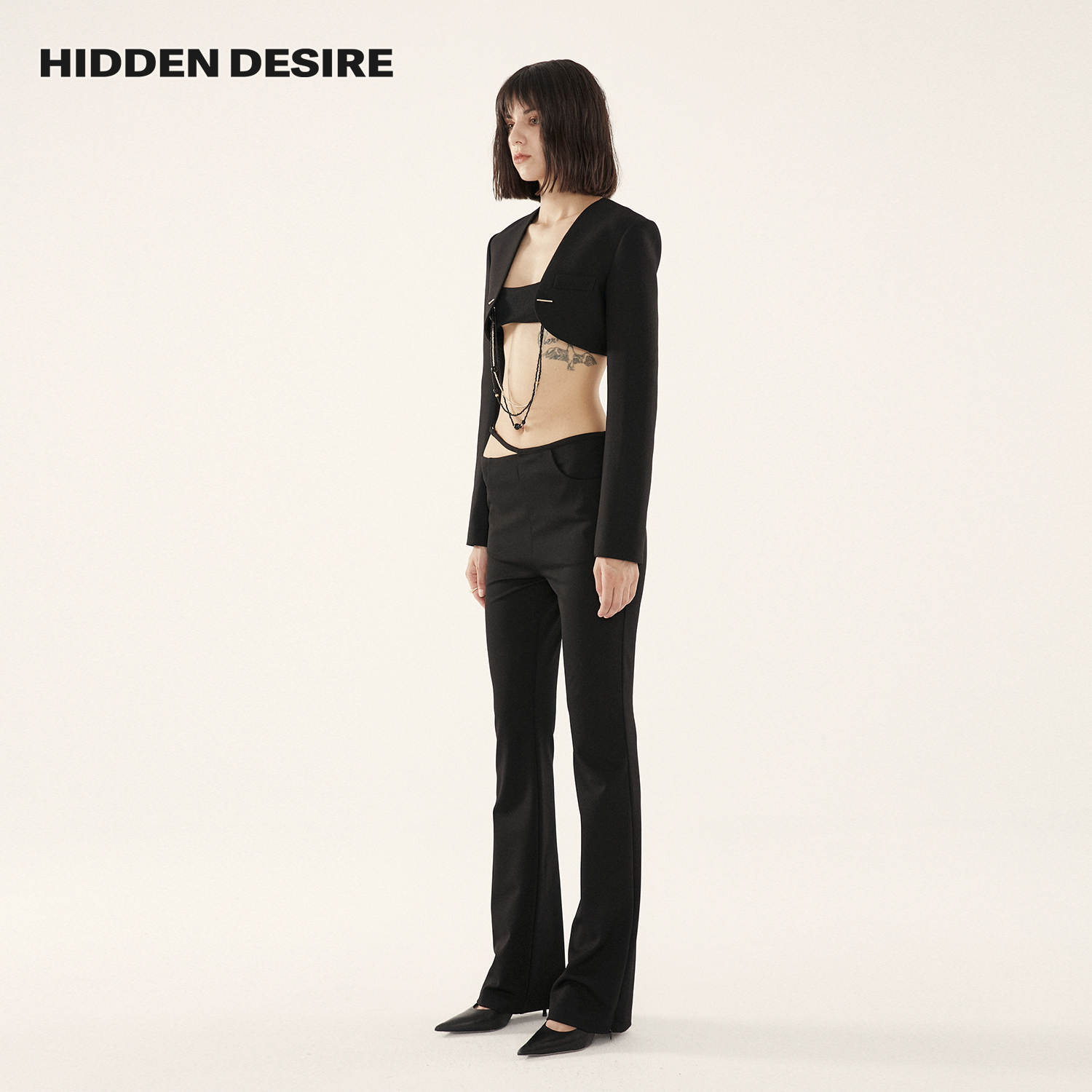 HIDDENDESIRE 22秋装修身短款串珠长袖夹克西装外套女6223CC0051 - 图0