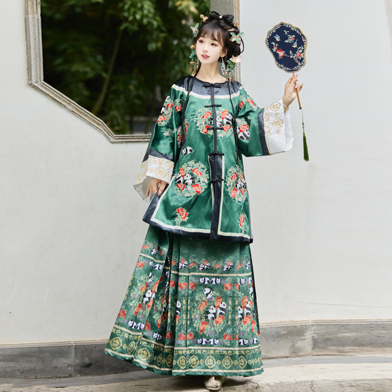 国宝熊猫原创清汉女套装清朝宫廷风重工刺绣清代服饰改良款非汉服 - 图2