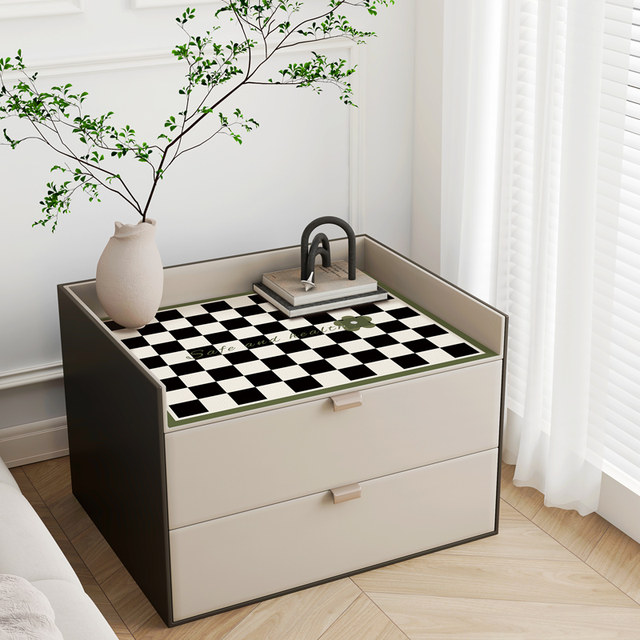 Bedside table mat waterproof, anti-scalding, anti-slip desktop mat