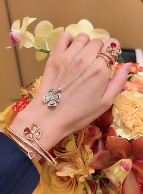 项链女款2026新款咏绽花高级感戒指轻奢小众手镯生日礼物送女女友