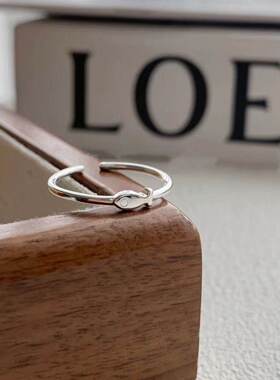 幸运小鱼戒指2025新款日常个性高级设计感通勤时尚感小众手饰