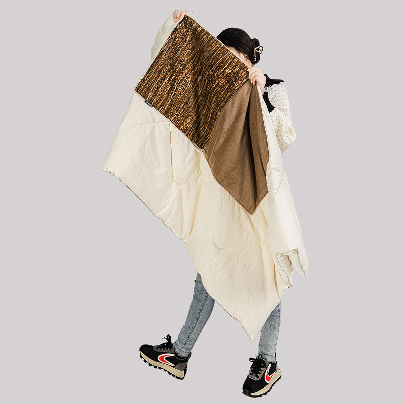 新宸优品轻奢深棕色抽象条纹全棉抱枕被子两用客厅沙发午休空调被 - 图2