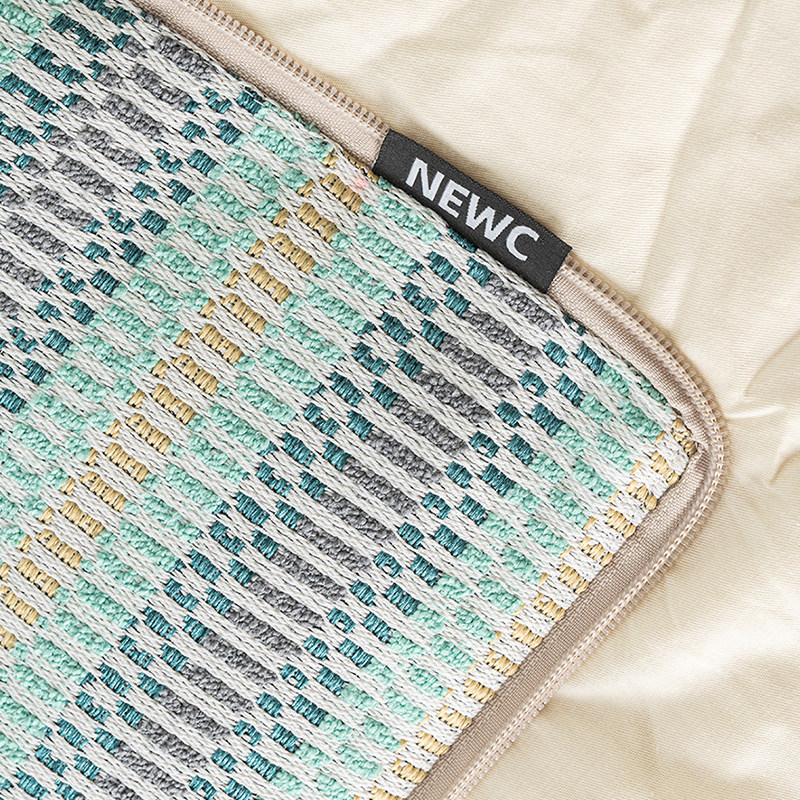 新宸优品蓝绿高端全棉抱枕被子两用车载折叠旅行多功能被子可收纳 - 图2