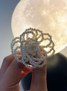 山茶花珍珠戒指白色串珠花朵仙女