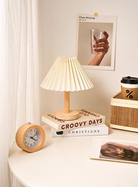 采购网红褶皱灯件照道具小物斯堪饰的纳LCZ维亚家具装品覆古片台