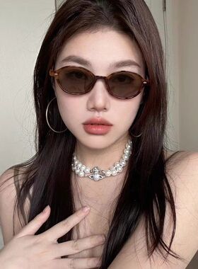 2025新款小V脸窄框猫眼墨镜女豹纹茶色复古风太阳眼镜防强光显瘦