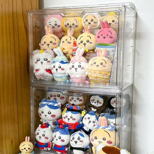 chiikawa公仔玩偶展示盒小八乌萨奇挂件收纳盒阶梯亚克力展示架 - 图3