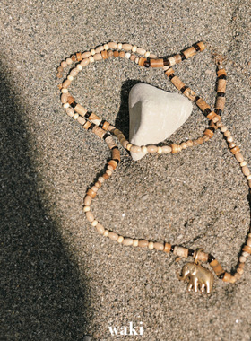 waki 肯尼亚日记 Kenya Diary 大地色系大象小坠手工串珠项链长款