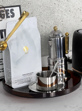 现代样板房间厨房仿真摆件软装家居装饰品组合装饰画咖啡壶吐司机