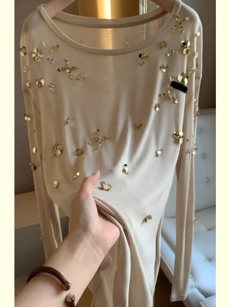 重工钉珠长袖打底衫女秋2025新款设计感小众气质亮片圆领T恤上衣,淘宝优惠券,粉丝福利购,淘宝优惠卷