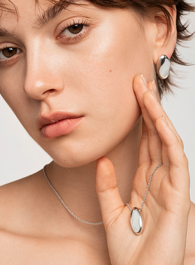 Neverfar流淌系列贝母可调节项链女高级设计感