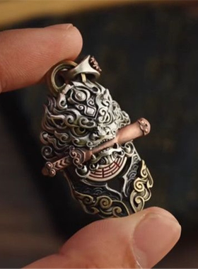 寓意“赚钱”可转动剑狮吊