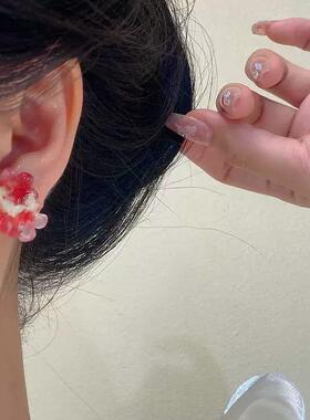 红色晕染花朵耳钉女港风浪漫精致繁花耳环春日氛围感时尚百搭耳饰