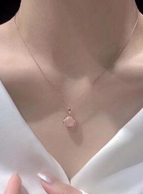项链女粉水晶玉髓小众轻奢高级设计感锁骨链颈链2026新款爆款