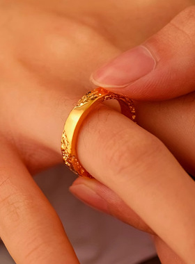 新款简约侵蚀戒指男女款轻奢时尚