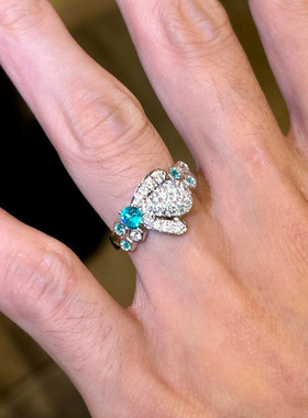 轻奢蓝色锆石镶钻小蜜蜂戒指色开