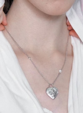 乌托邦原创拉丝爱心十字花锁骨链