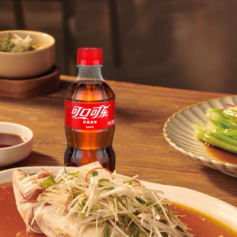 可口可乐经典碳酸饮料小瓶装含气雪碧300ml*12瓶官方旗舰店正品