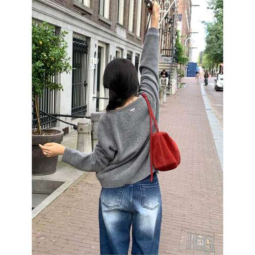 【现货】GROVE EDGE春季韩国东大门软糯羊毛V领系扣宽松针织开衫 - 图3